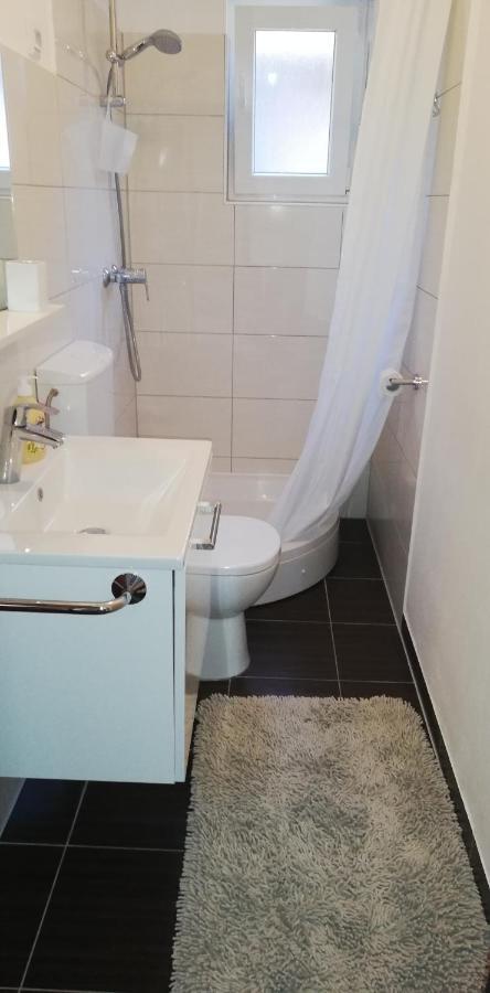 Apartman Emily, 6 Plus 2 Guests, Newly Refurbished Πούλα Εξωτερικό φωτογραφία